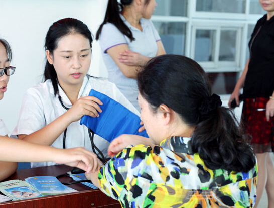 ���ϻ�����ѵѧԺ�ٰ���ף��31����ʦ����̸�ᡱ