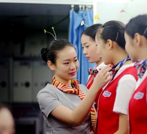 �ճ�ѧ������ʦ�������Ƚ�ʦ�����