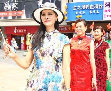 �Ͼ��������ݡ������й������ۿ����㡱