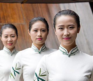 常州溧阳南山竹海旗袍美女上岗”