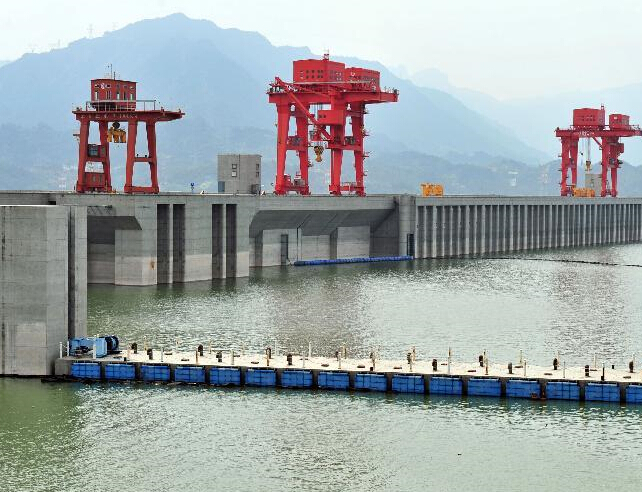 三峡水库水位快速上涨 已突破169米”