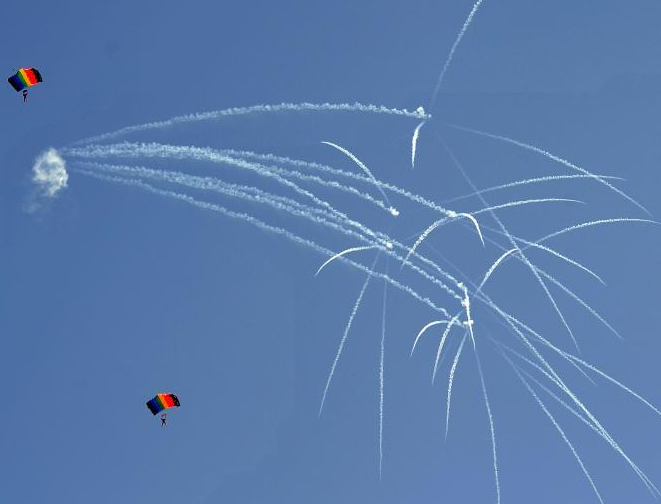 �����з��ˡ������������ݸ߿���ɡʢ�硱