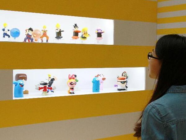 ���͡���Ȥ��߳���չ�����Ϻ���Ļ��