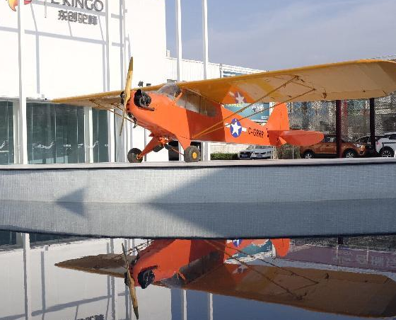 ˽�˷ɻ�ʵ����仧�ɶ���