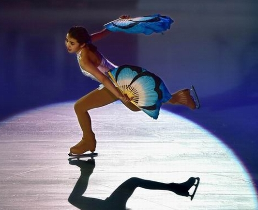 花好月圆——2015国际花样滑冰大奖赛落幕”