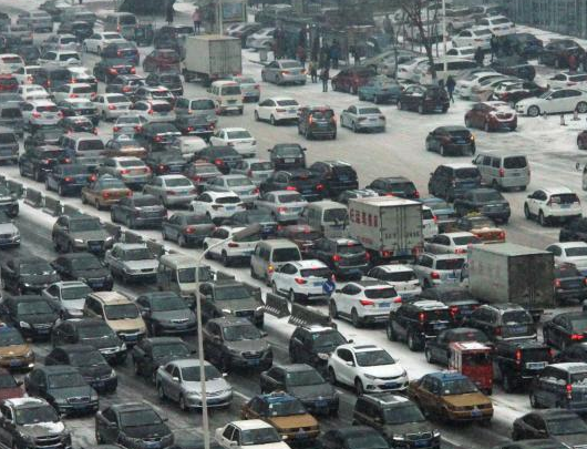 ����������ӭ��ѩ �½�ͨ����ӵ�¡�