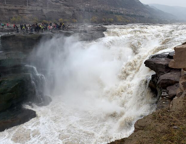 �ƺӺ����ٲ�ˮ������ �γ��ش��ٲ�Ⱥ��