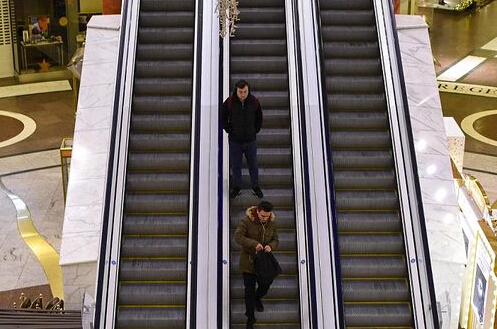 Ӣ������ɫ�����塰���ֲ��١�