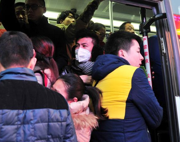 ʵ�ľ����ϰ���æµ�ġ�˫�ǹ���·����