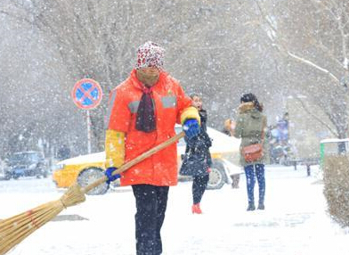 �½�������ѩϮ�� ��װ�ع�����ʤ�ա�