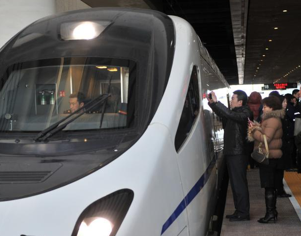 ����������������������·��ͨ��