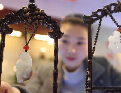 ������������Ʒչ�����Ͼ����Ǿ�ӭ�¡���