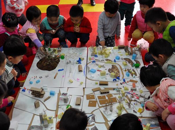 ͯ����������С�