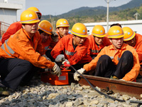 ����ְ��������ȫ��ʶ ������ҵ�����ȶ���չ��