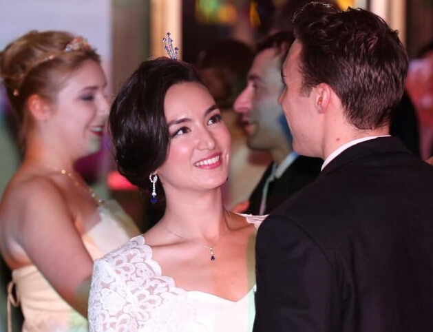 �Ϻ�����Ԫ����� 14λ����չʾ���ŷ��ˡ�