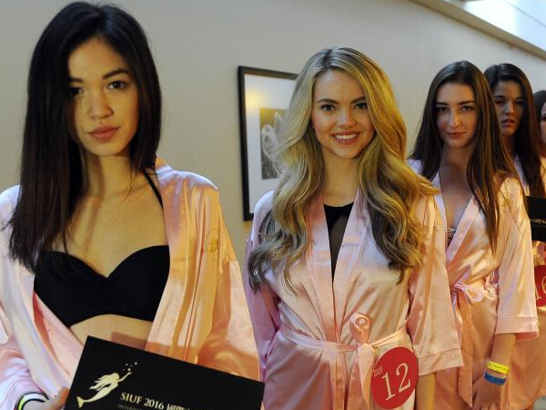 �������³�ģѡ��������ѡ ģ����˯�����ࡱ