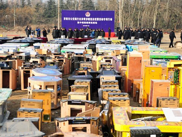 ���Ͼ�����������ǧ��̨�Ĳ�����