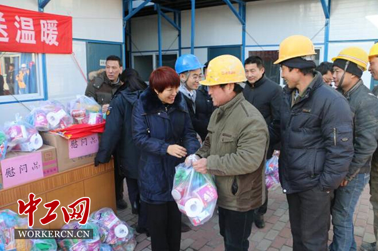 ��ϵũ���ֵ� ��������ף��������ʤ�ֵ�ο�ʵ�����ʩ����һ��Ա����