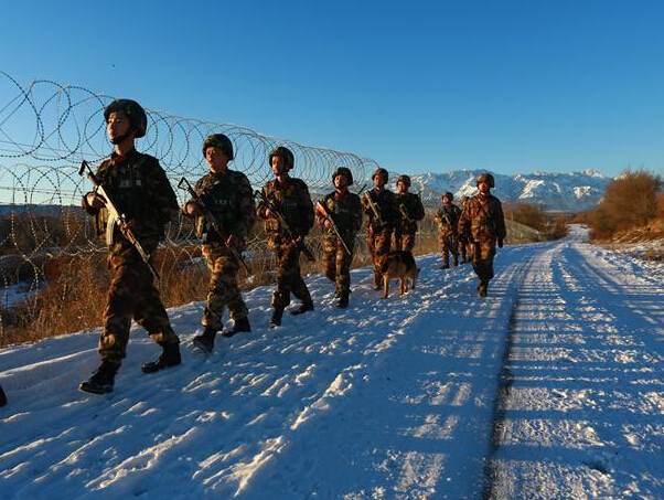 ����������Ϣ�� ��ǰ̤ѩ�ر߽���