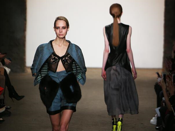 �������ʦ��������Ʒ����ŦԼʱװ�ܡ�