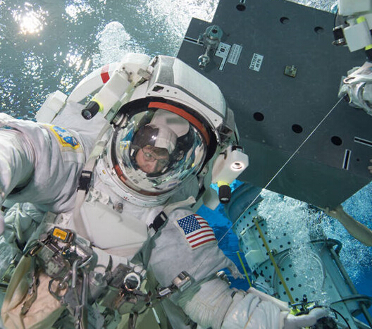 Աˮѵ̫ Ϊռվ֮׼