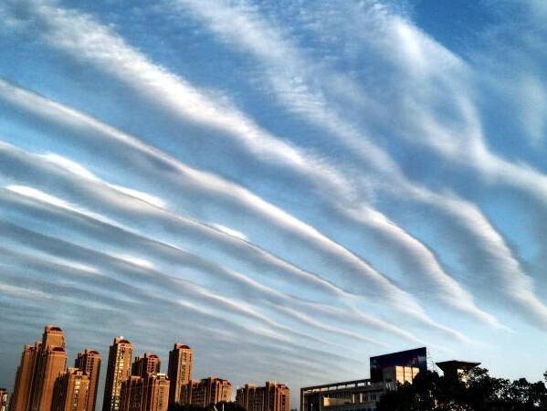 ��������Ͽճ��֡���״�ơ���