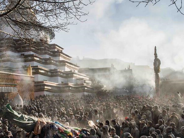 �����������´���