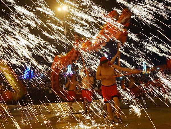 ����ͭ����������Ԫ����