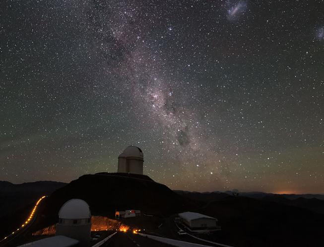 �Ǵ�ƽҰ���������������ǡ��趯�� ӳ������ɳĮ��