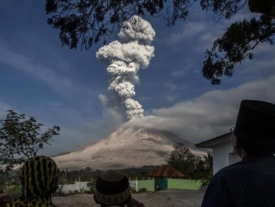 ӡ���������ɽ�緢 Ũ���̳�����ֱ�ϡ�