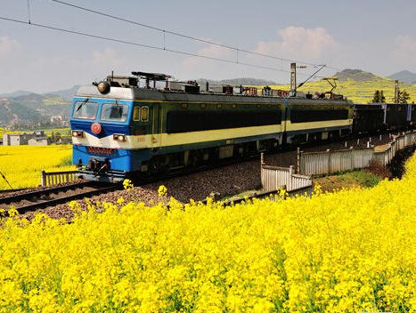 ��������Ļ𳵡�