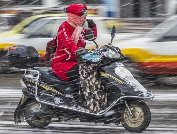 ����ʡ���ֵ������·�ѩ��