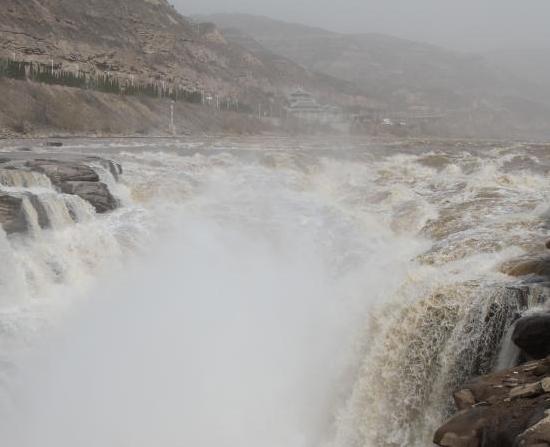 �ƺӺ����ٲ���ѩ�ڻ� ˮ���������ƺ�ΰ��