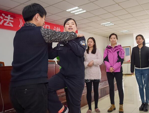 �ذ�������족 ����ӭ�����ˡ���