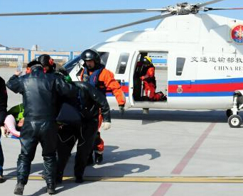 �����������жӽ�������2��Σ�ص���