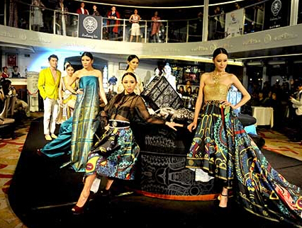 2016�㶫ʱװ���ڹ��������Ļ��