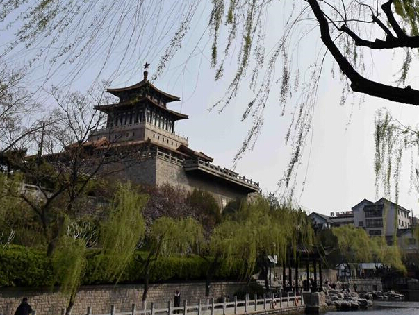 ����Ȫ�ǡ�