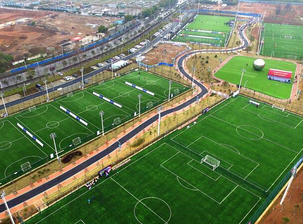 �人����������԰��԰��