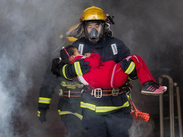 ��ȫ������У԰��