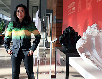 艾敬纽约个展发布会在国博举行”