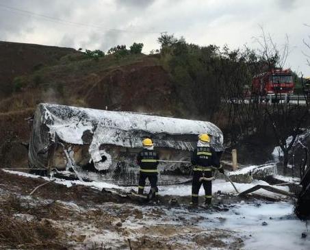 ���ϸ����͹޳��෭��ը һ�����ѡ�