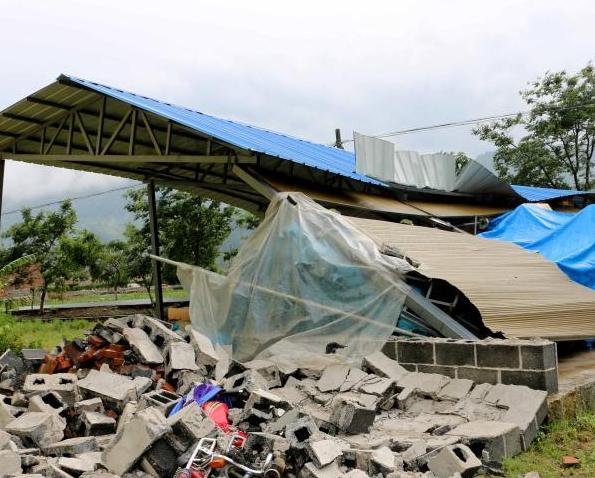 ����ӯ�������ױ�����Ȼ�ֺ���