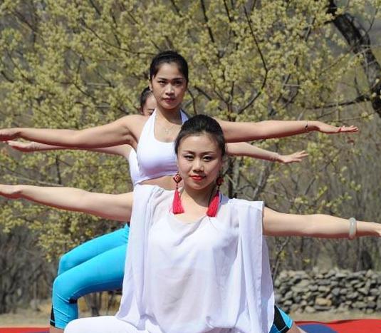 ��԰��������족