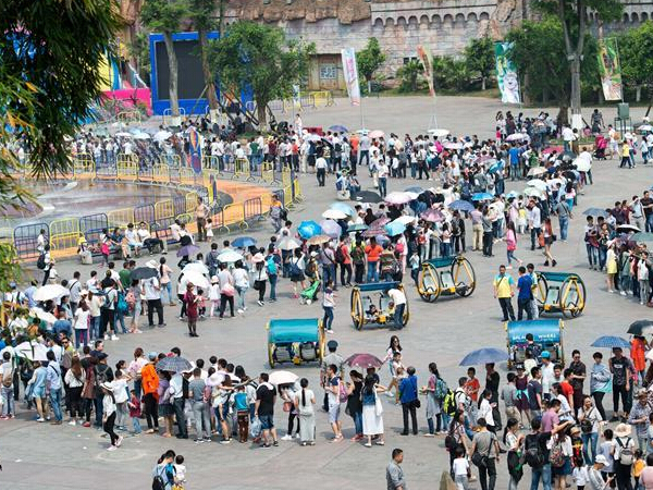 ������һ���ڽӴ��οͳ�ǧ��