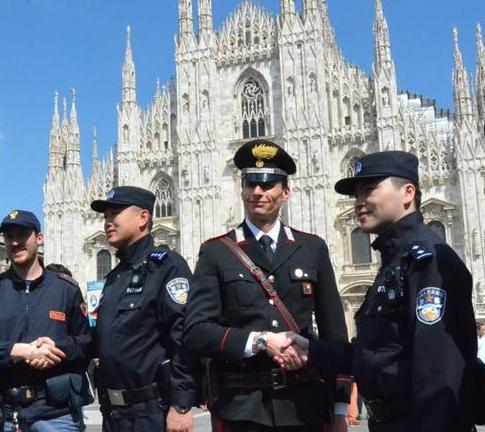 �������Ͼ���Ѳ������������