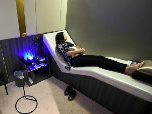 ����л����������衰���ݵꡱ��