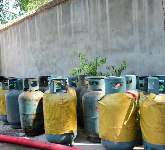 �Ƿ�Һ������װ�㱬ը ����Ա��������Һ���ޡ�