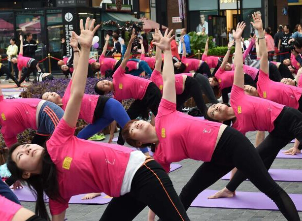 ��������¶�����٤����ĸ�׽ڡ�