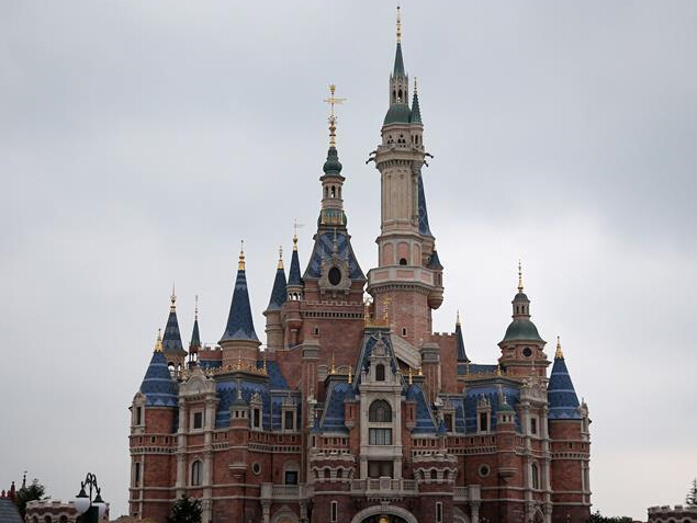 ̽���ڲ��е��Ϻ���ʿ����԰��