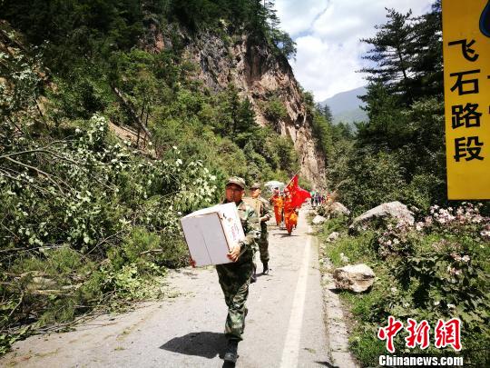 侯ˮ粿ǲۼתĴկԱ8